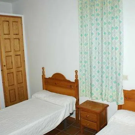 Aldea Turistica Y 4*